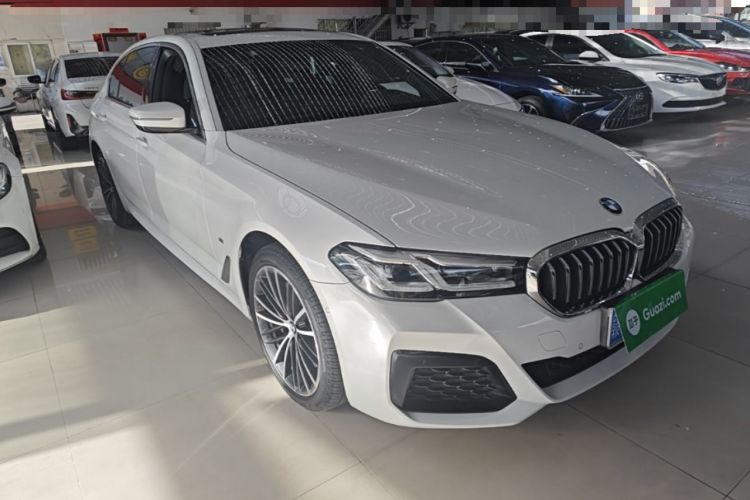 Used BMW 5 Series 2022 Restyled 530Li Leading Edition M Sport Package Front Right 45 Deg