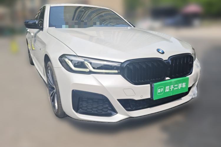 Used BMW 5 Series 2022 Restyled 530Li Leading Edition M Sport Package Front Right 45 Deg
