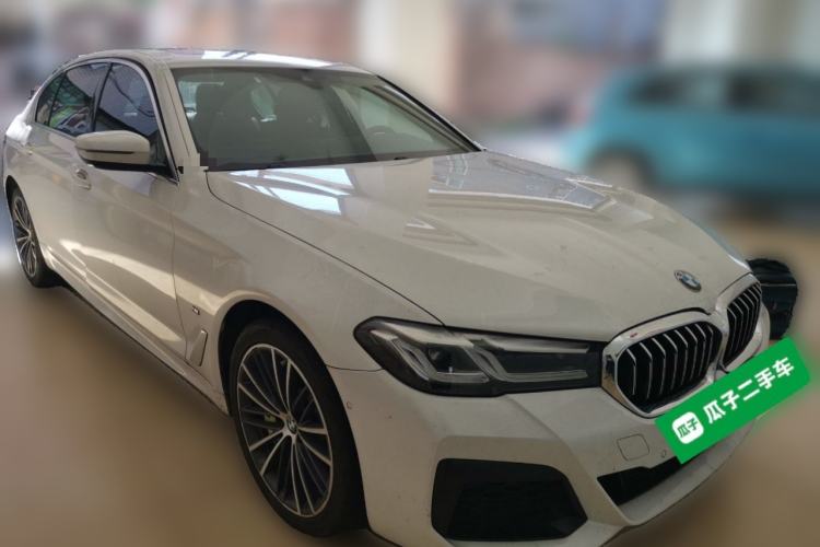 Used BMW 5 Series 2022 Restyled 530Li Leading Edition M Sport Package Front Right 45 Deg