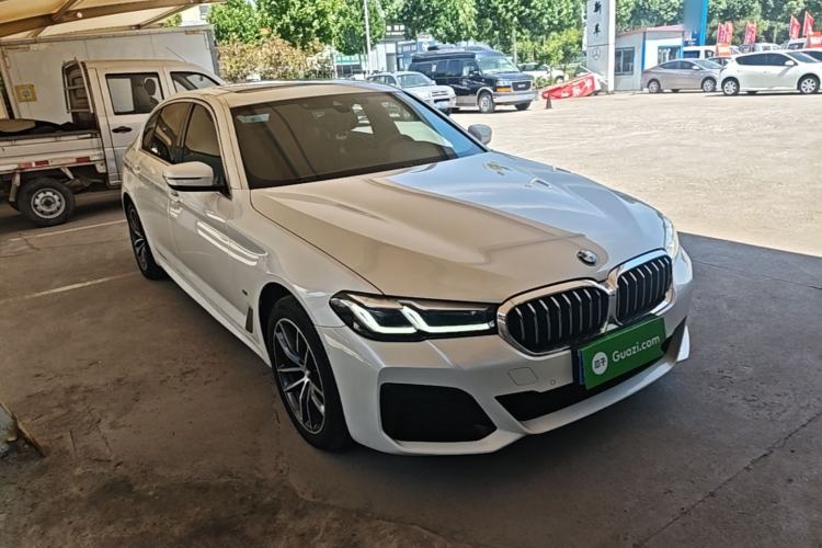 Used BMW 5 Series 2022 Restyled 525Li M Sport Package Front Right 45 Deg