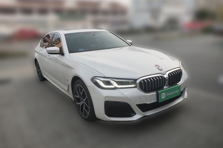 Used BMW 5 Series 2022 Second Facelift 530Li Luxury Version M Sport Package Front Right 45 Deg