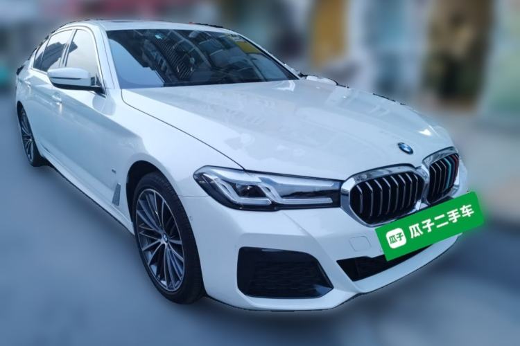 Used BMW 5 Series 2022 530Li Leading Model M Sport Package Front Right 45 Deg