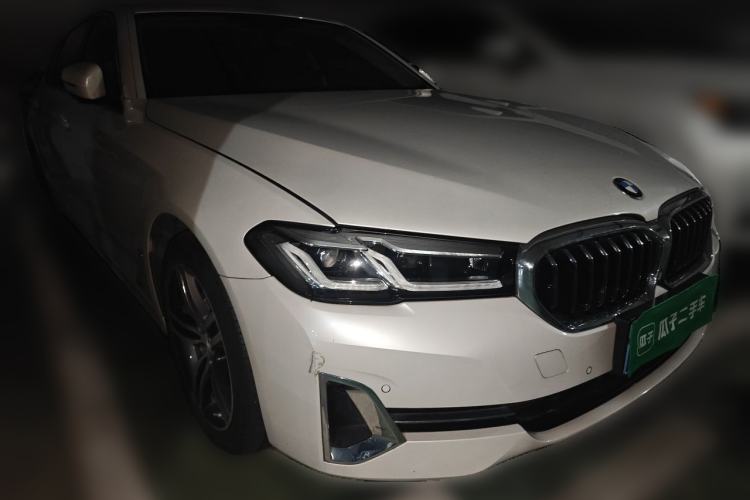 Used BMW 5 Series 2022 Updated 530Li Leading Edition Luxury Package Front Right 45 Deg