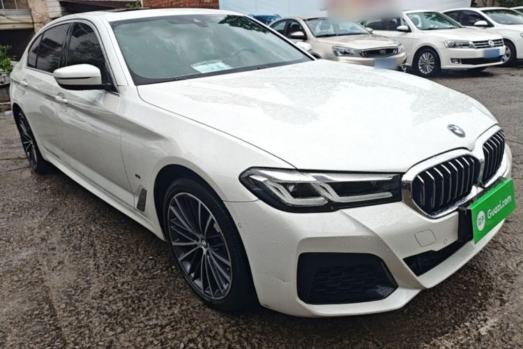 Used BMW 5 Series 2022 Restyled 530Li Leading Edition M Sport Package Front Right 45 Deg