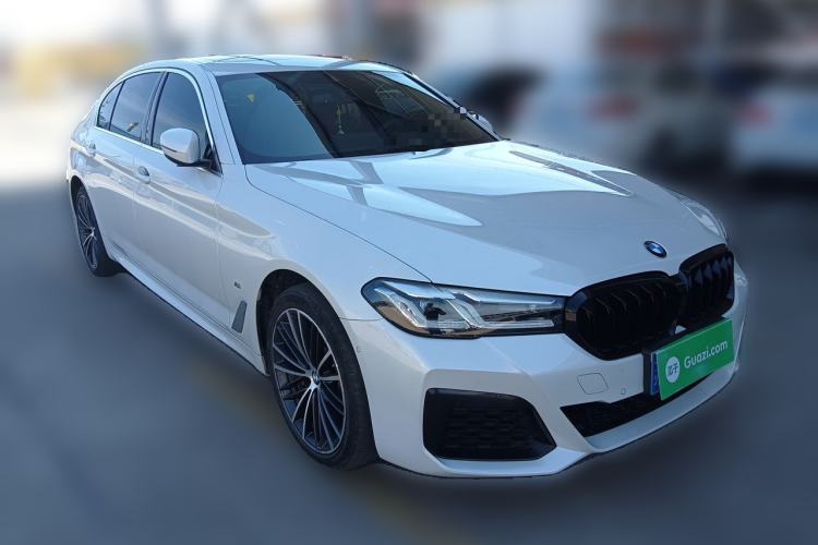 Used BMW 5 Series 2022 Restyled 530Li Leading Edition M Sport Package Front Right 45 Deg