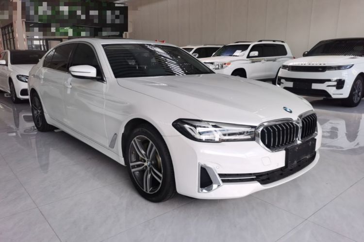 Used BMW 5 Series 2022 Updated 530Li Leading Edition Luxury Package Front Right 45 Deg
