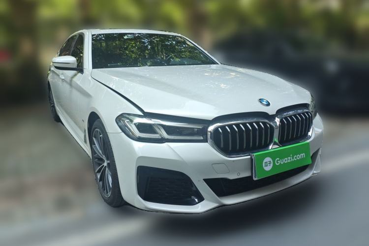 Used BMW 5 Series 2022 Restyled 530Li Leading Edition M Sport Package Front Right 45 Deg