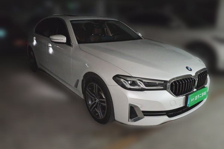 Used BMW 5 Series 2022 Second Facelift 530Li Leading Edition Luxury Package Front Right 45 Deg