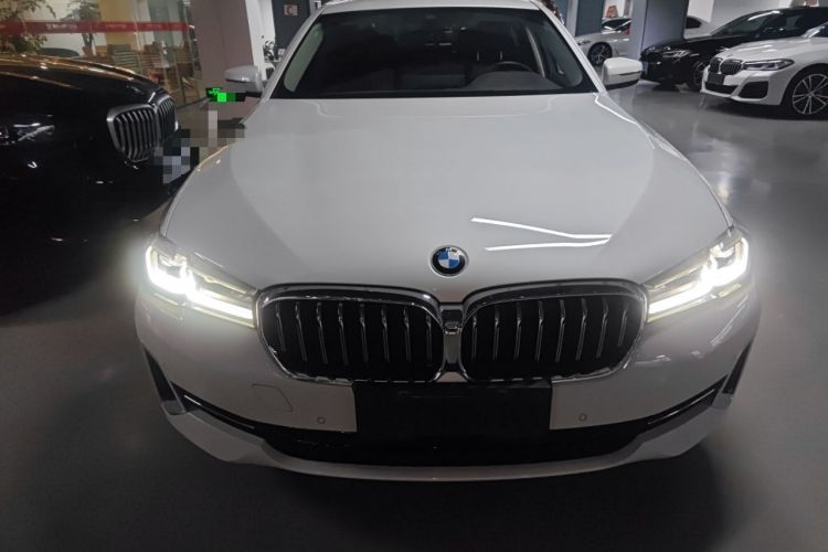 Used BMW 5 Series 2022 Second Facelift 525Li Luxury Package Front