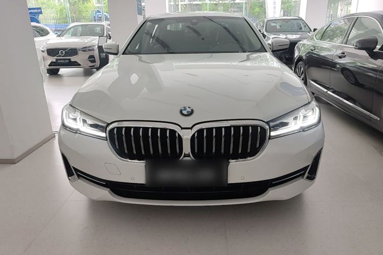 Used BMW 5 Series 2022 Restyled 525Li Luxury Package Front
