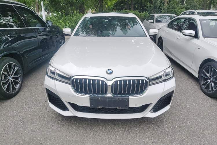 Used BMW 5 Series 2022 Second Facelift 525Li M Sport Package Front