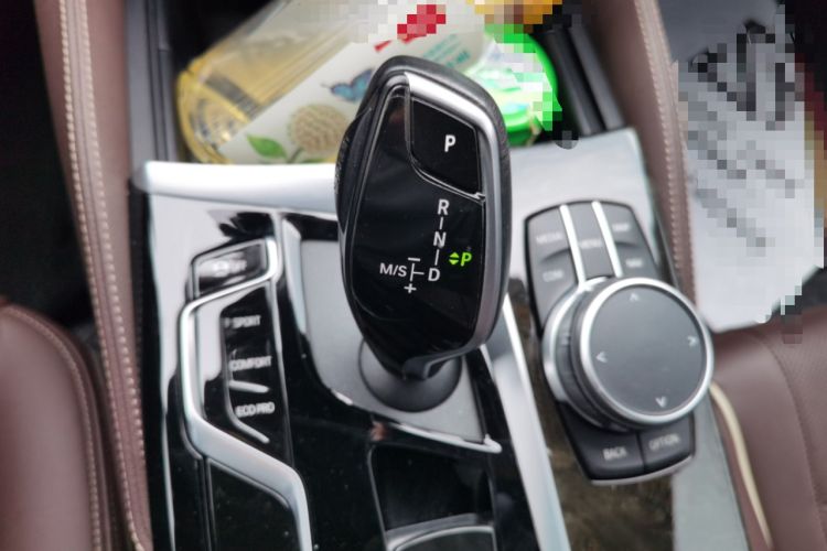 Used BMW 5 Series 2022 Restyled 525Li M Sport Package Gear Lever