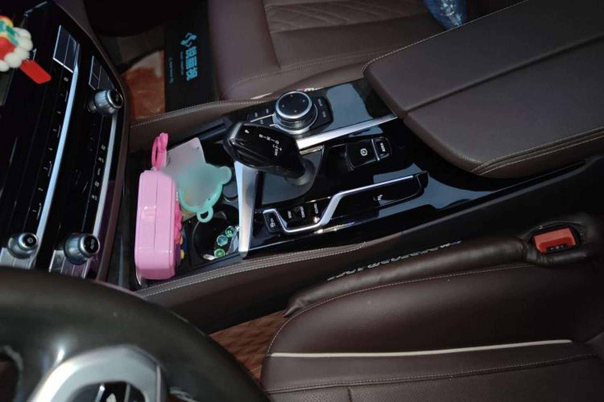 Used BMW 5 Series 2022 Restyled 525Li M Sport Package Gear Lever