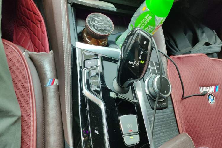 Used BMW 5 Series 2022 Second Facelift 530Li Leading Edition M Sport Package Gear Lever