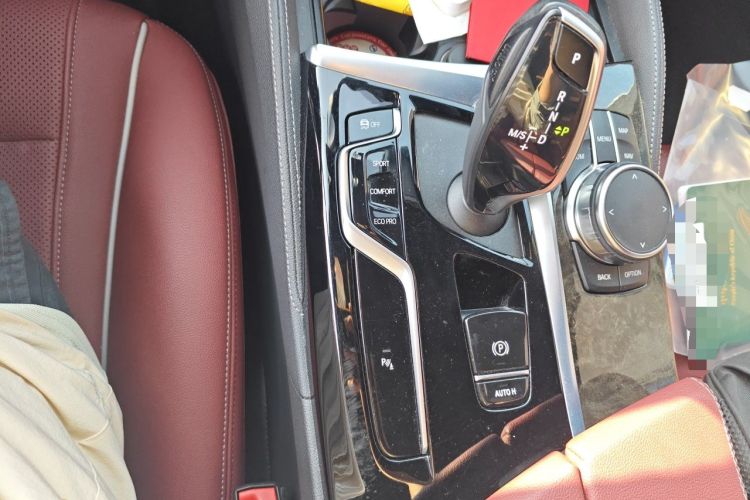 Used BMW 5 Series 2022 Second Facelift 525Li M Sport Package Gear Lever