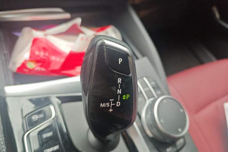 Used BMW 5 Series 2022 530Li Leading Model M Sport Package Gear Lever