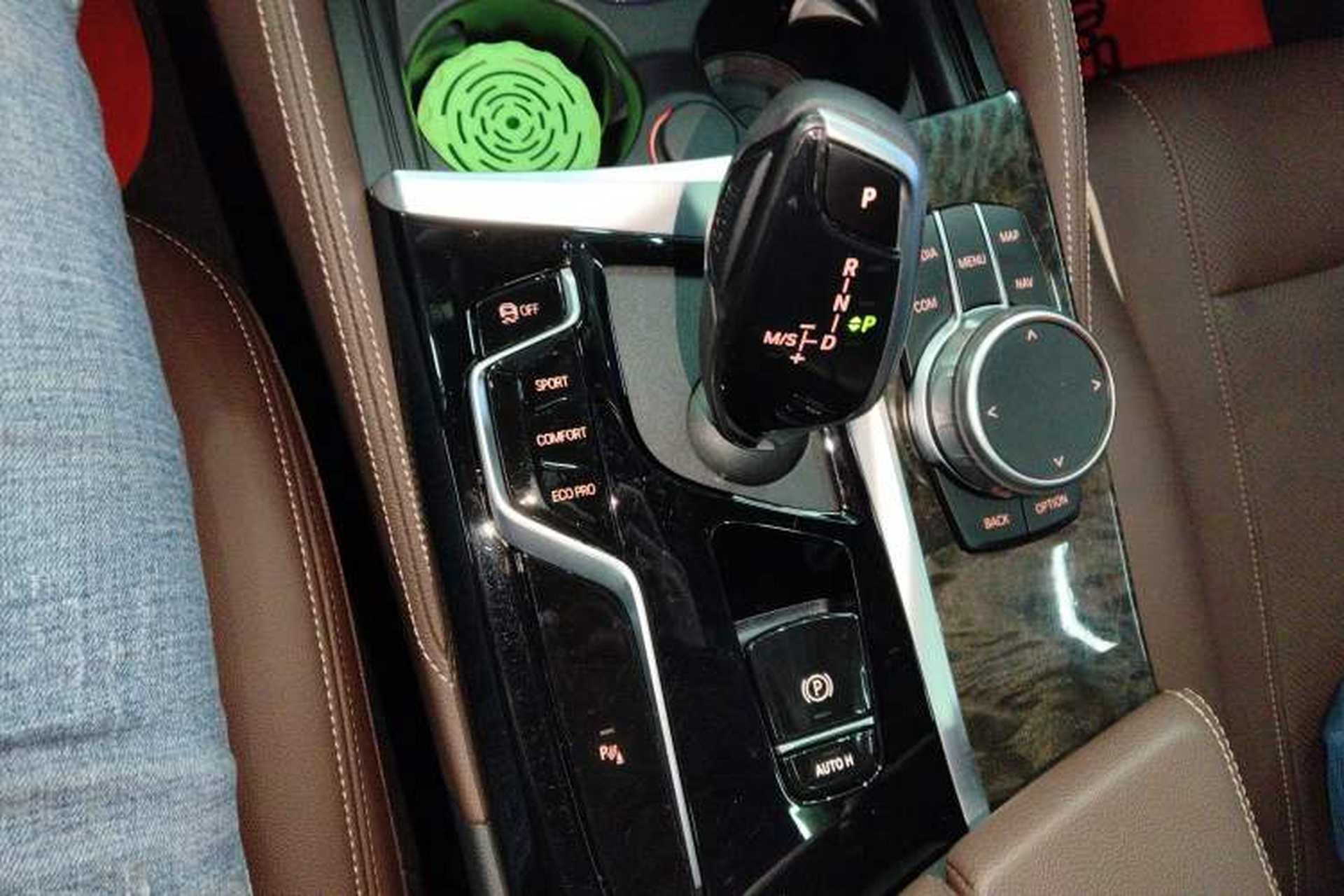 Used BMW 5 Series 2022 Restyled 525Li M Sport Package Gear Lever