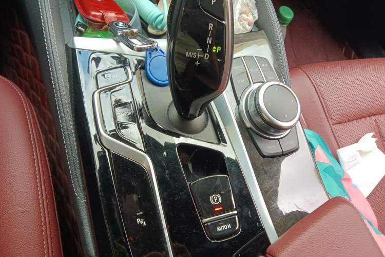 Used BMW 5 Series 2022 Restyled 525Li M Sport Package Gear Lever