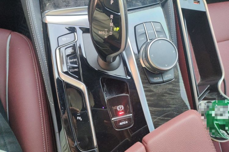 Used BMW 5 Series 2022 Restyled 525Li M Sport Package Gear Lever