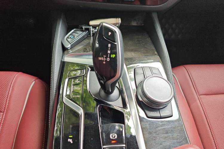 Used BMW 5 Series 2022 Restyled 525Li M Sport Package Gear Lever