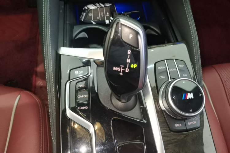 Used BMW 5 Series 2022 Restyled 525Li M Sport Package Gear Lever