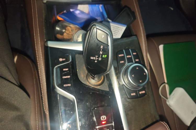 Used BMW 5 Series 2022 Restyled 525Li M Sport Package Gear Lever