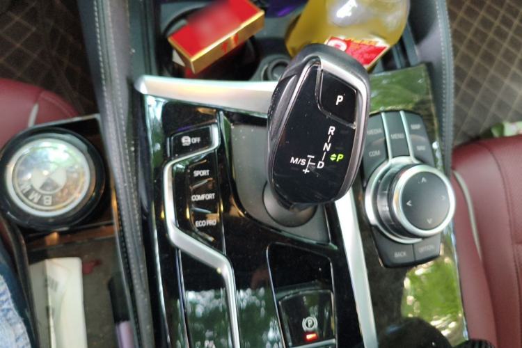 Used BMW 5 Series 2022 Restyled 530Li Leading Edition M Sport Package Gear Lever