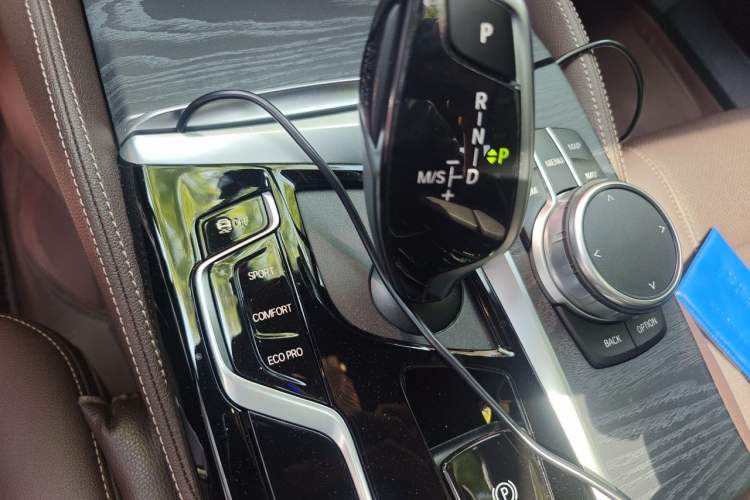 Used BMW 5 Series 2022 530Li xDrive M Sport Package Gear Lever