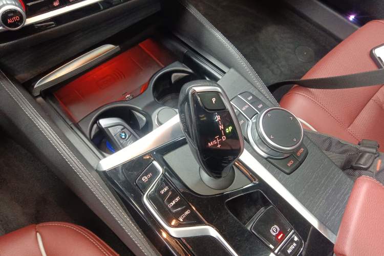 Used BMW 5 Series 2022 Restyled 530Li Leading Edition M Sport Package Gear Lever