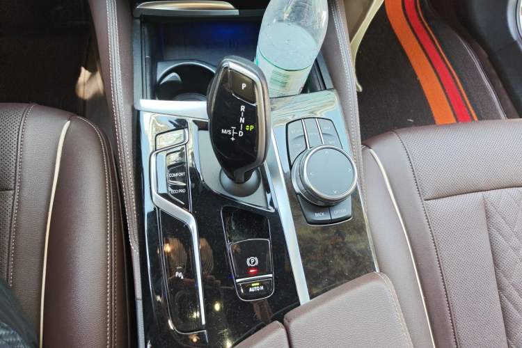 Used BMW 5 Series 2022 Restyled 525Li M Sport Package Gear Lever