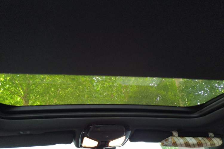 Used BMW 5 Series 2022 Restyled 530Li Leading Edition M Sport Package Headliner