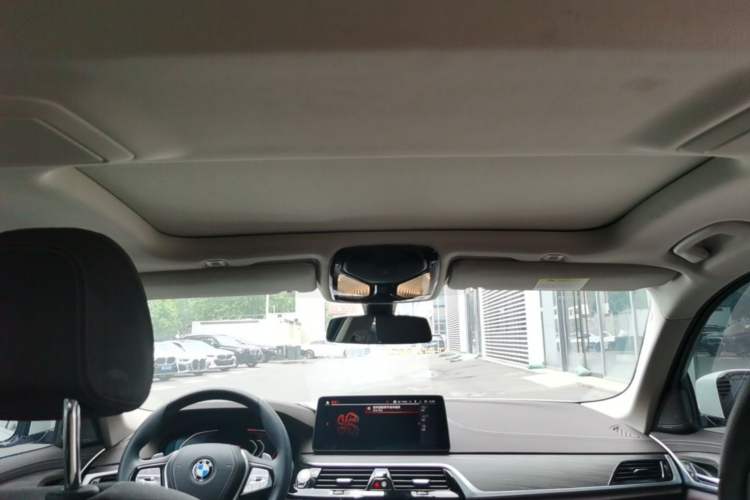 Used BMW 5 Series 2022 Updated 530Li Leading Edition Luxury Package Headliner