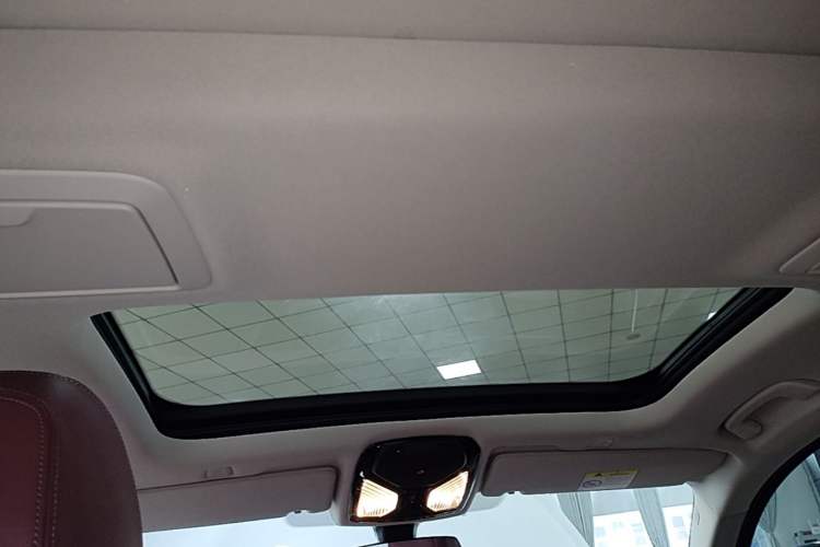 Used BMW 5 Series 2022 Updated 530Li Leading Edition Luxury Package Headliner