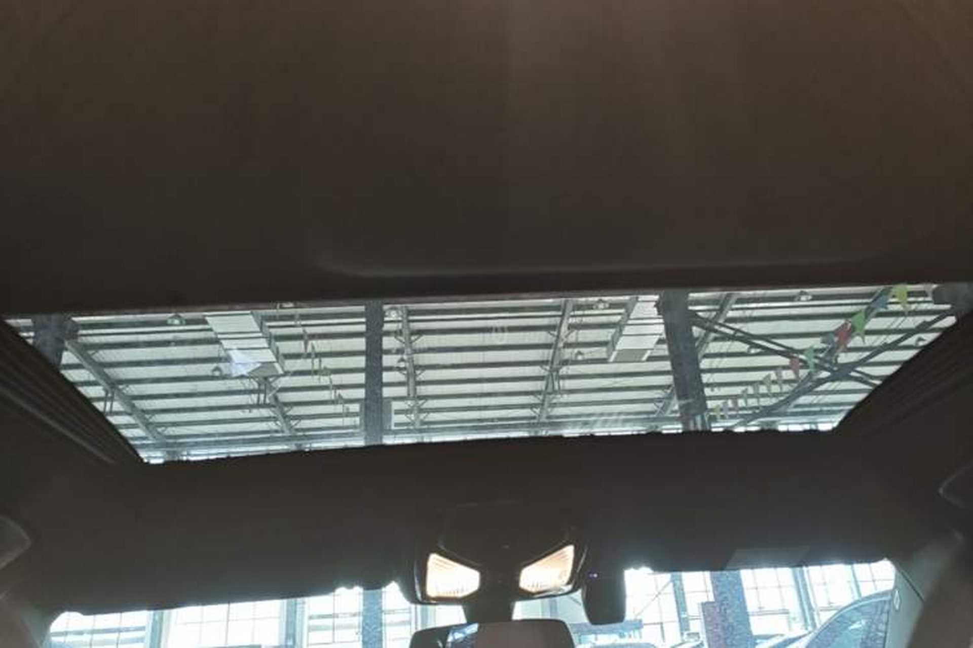Used BMW 5 Series 2022 Second Facelift 525Li M Sport Package Headliner