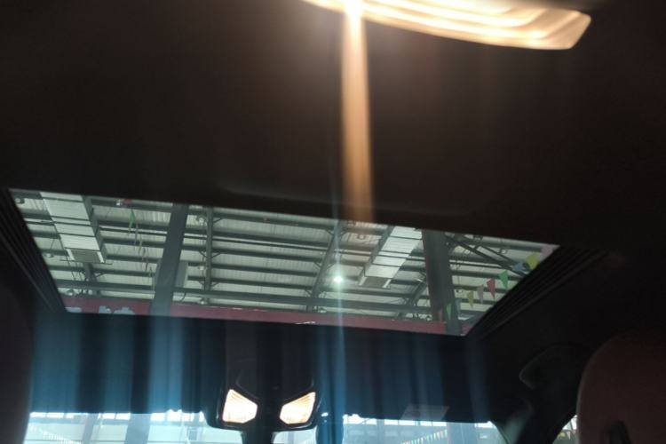 Used BMW 5 Series 2022 Second Facelift 525Li M Sport Package Headliner
