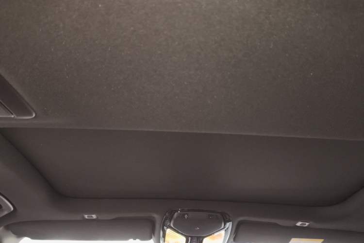 Used BMW 5 Series 2022 Restyled 530Li Luxury Edition M Sport Package Headliner