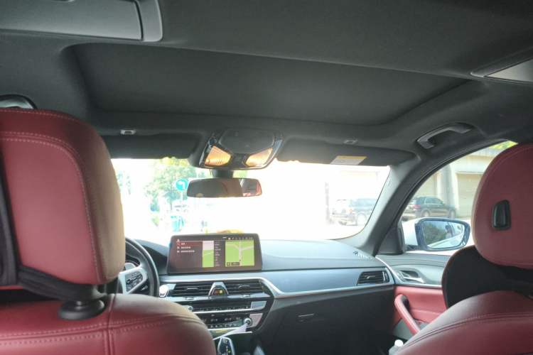 Used BMW 5 Series 2022 Restyled 530Li Leading Edition M Sport Package Headliner