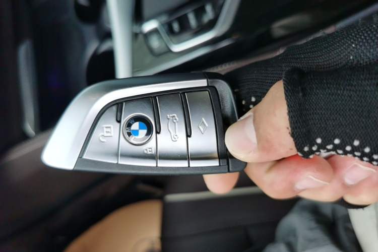 Used BMW 5 Series 2022 Updated 530Li Leading Edition Luxury Package Interior 1