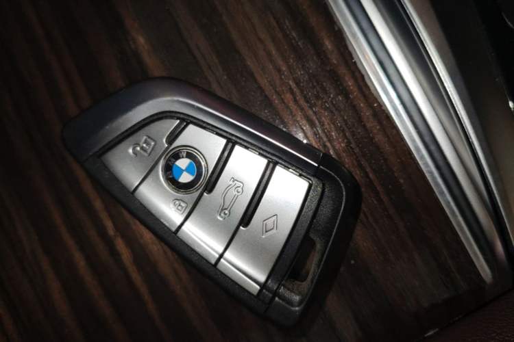 Used BMW 5 Series 2022 Updated 530Li Leading Edition Luxury Package Interior 1