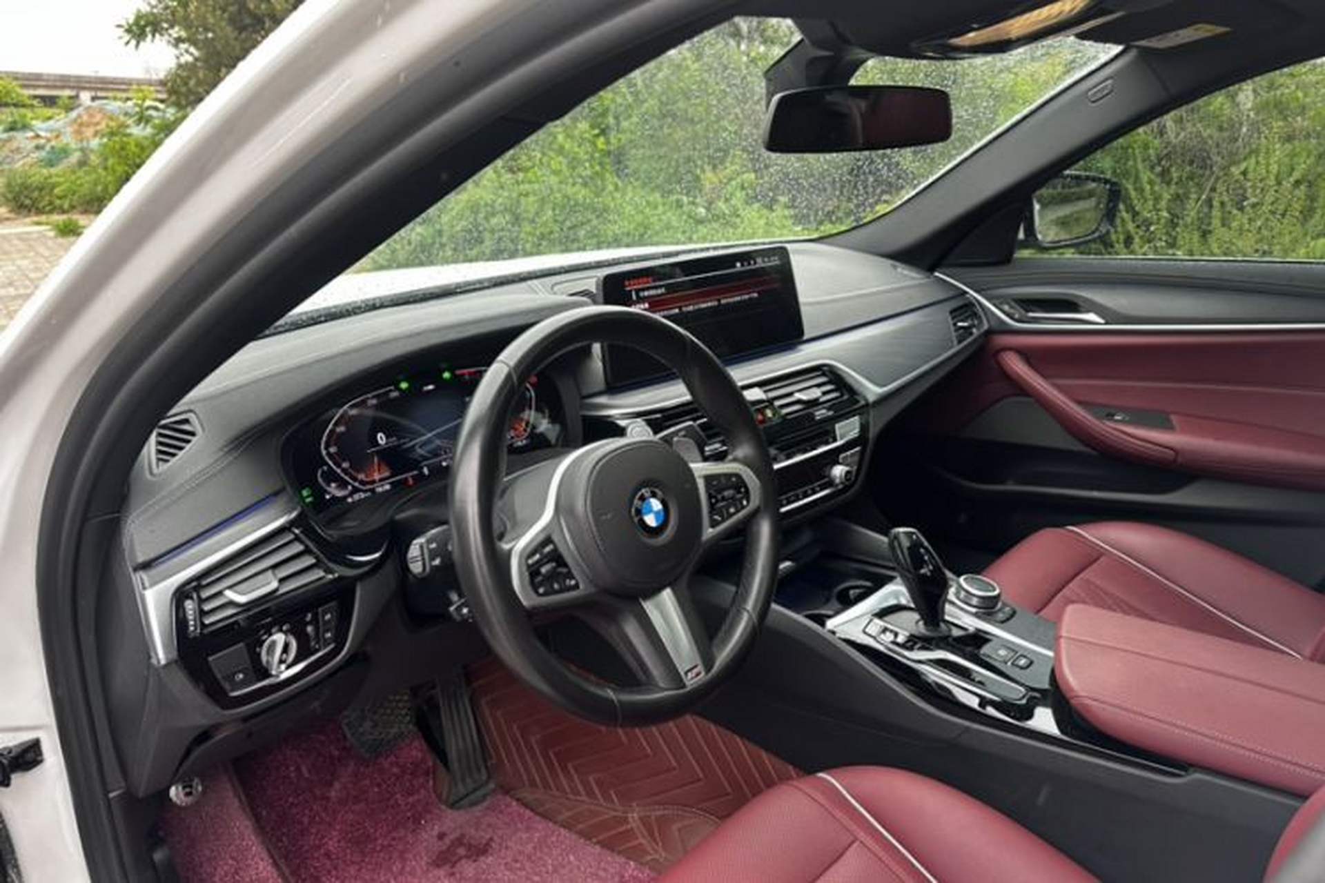 Used BMW 5 Series 2022 Restyled 530Li Leading Edition M Sport Package Interior 1