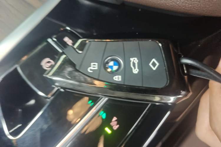 Used BMW 5 Series 2022 Updated 530Li xDrive Luxury Package Interior 1