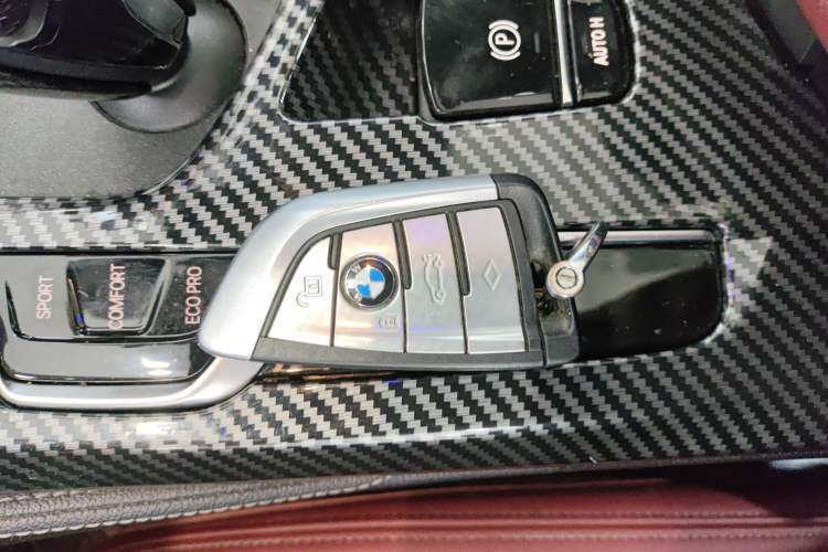 Used BMW 5 Series 2022 Restyled 525Li M Sport Package Interior 1
