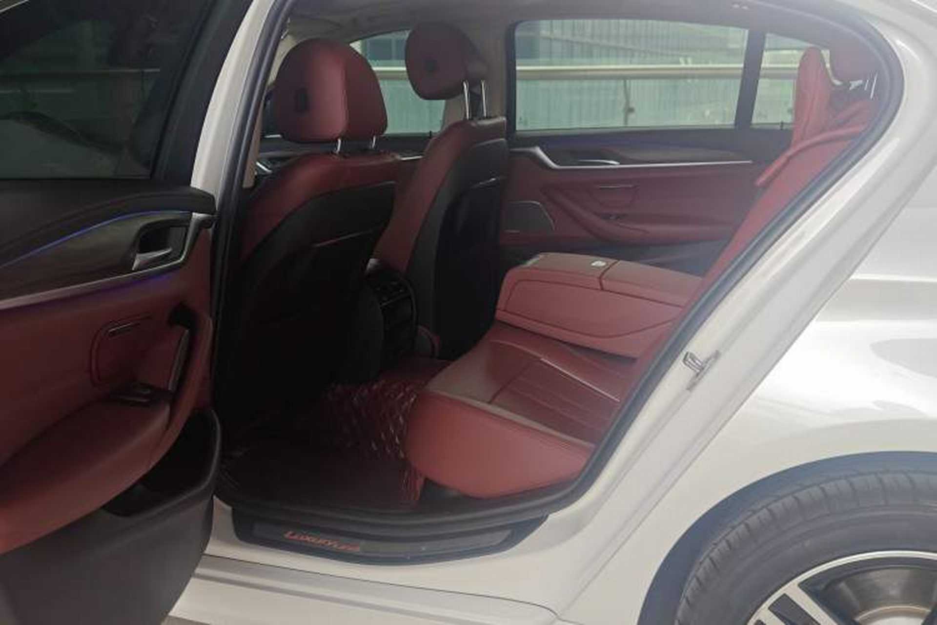 Used BMW 5 Series 2022 Updated 530Li Leading Edition Luxury Package Interior 2