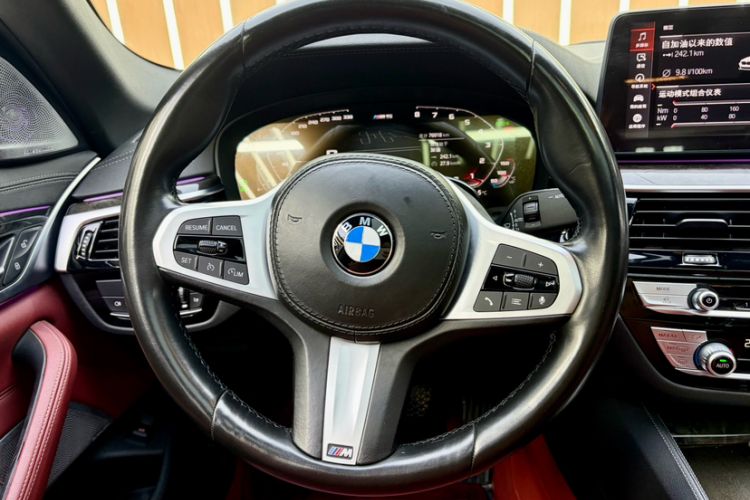 Used BMW 5 Series 2022 525Li M Sport Package Interior 3