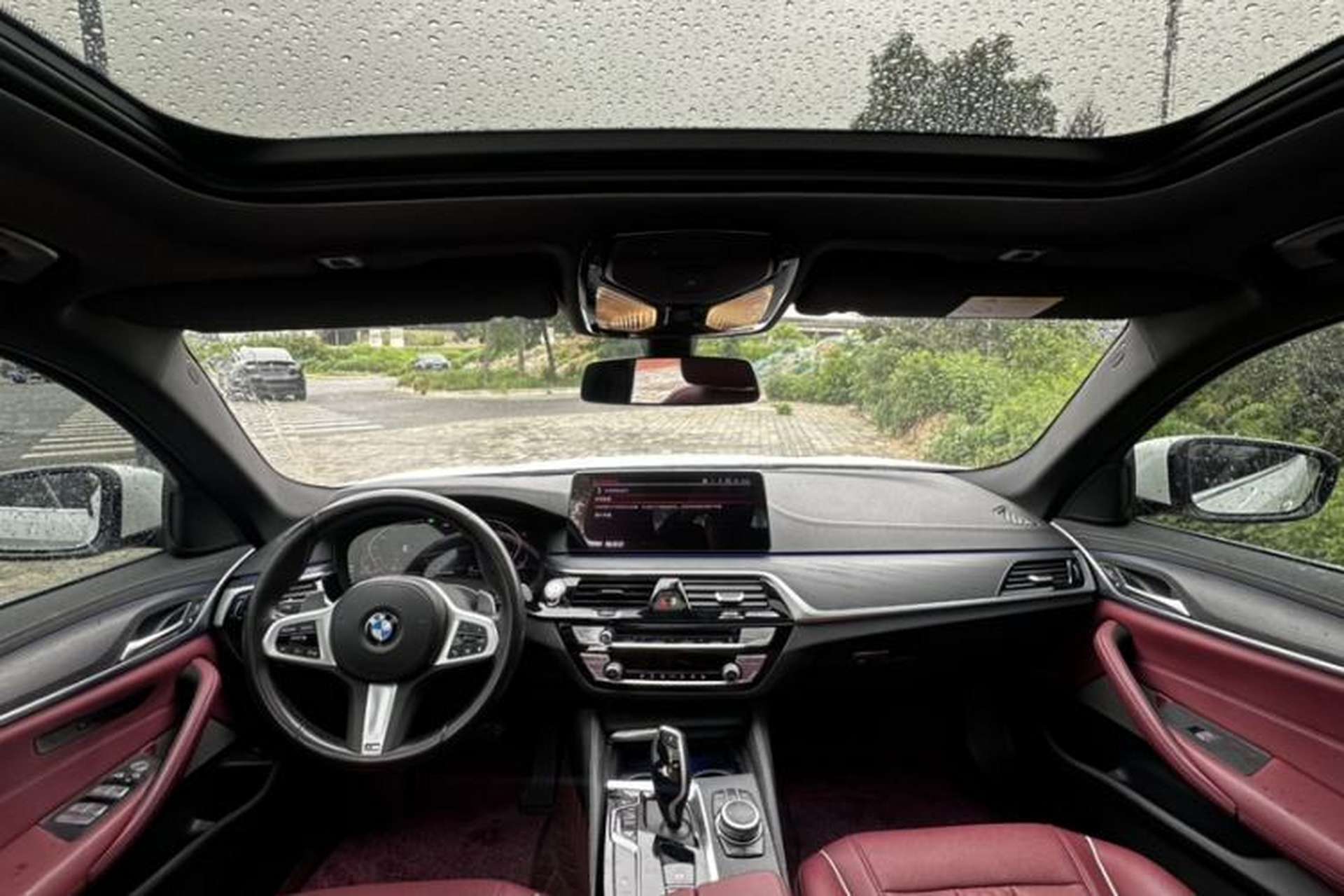 Used BMW 5 Series 2022 Restyled 530Li Leading Edition M Sport Package Interior 3