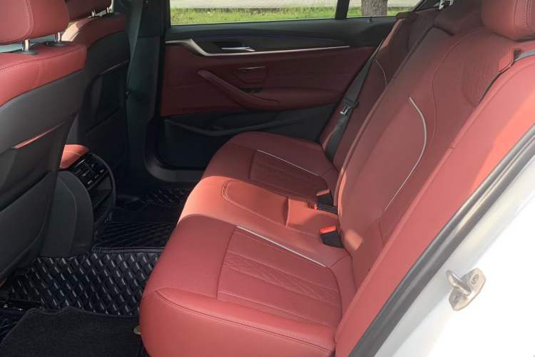 Used BMW 5 Series 2022 Second Facelift 530Li Leading Edition M Sport Package Interior 4