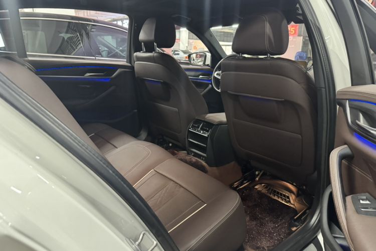 Used BMW 5 Series 2022 Second Facelift 530Li Leading Edition M Sport Package Interior 8
