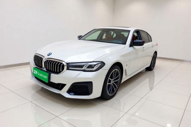 Używany BMW 5 Series 2022 Restyled 525Li M Sport Package