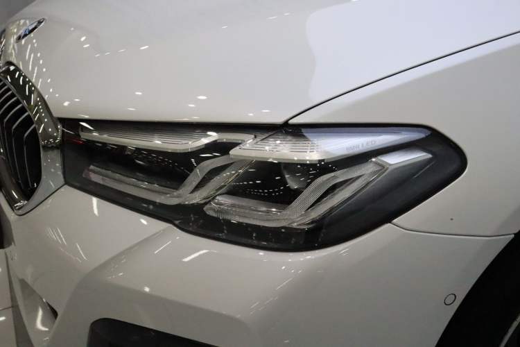 Used BMW 5 Series 2022 Restyled 525Li M Sport Package Left Front Headlight