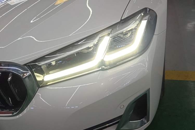 Used BMW 5 Series 2022 Updated 530Li Leading Edition Luxury Package Left Front Headlight
